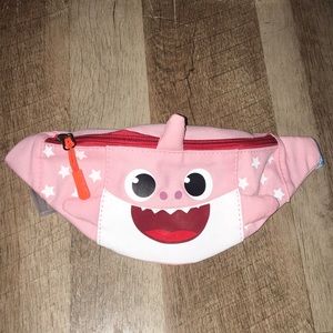 Child’s “Fanny Pack” pink shark for kids! NWOT